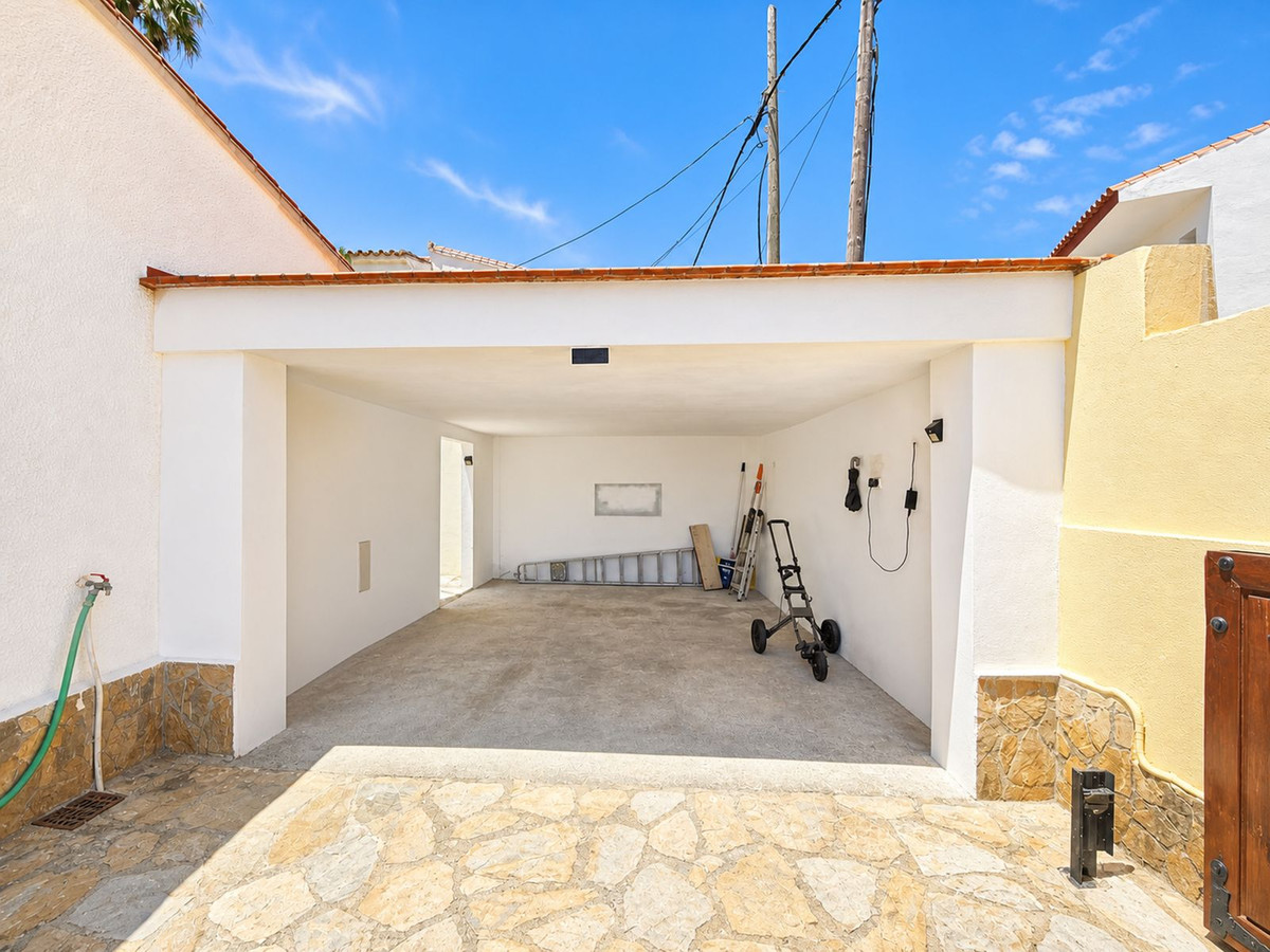 Huis te koop in La Duquesa | 3 slaapkamers H5397721