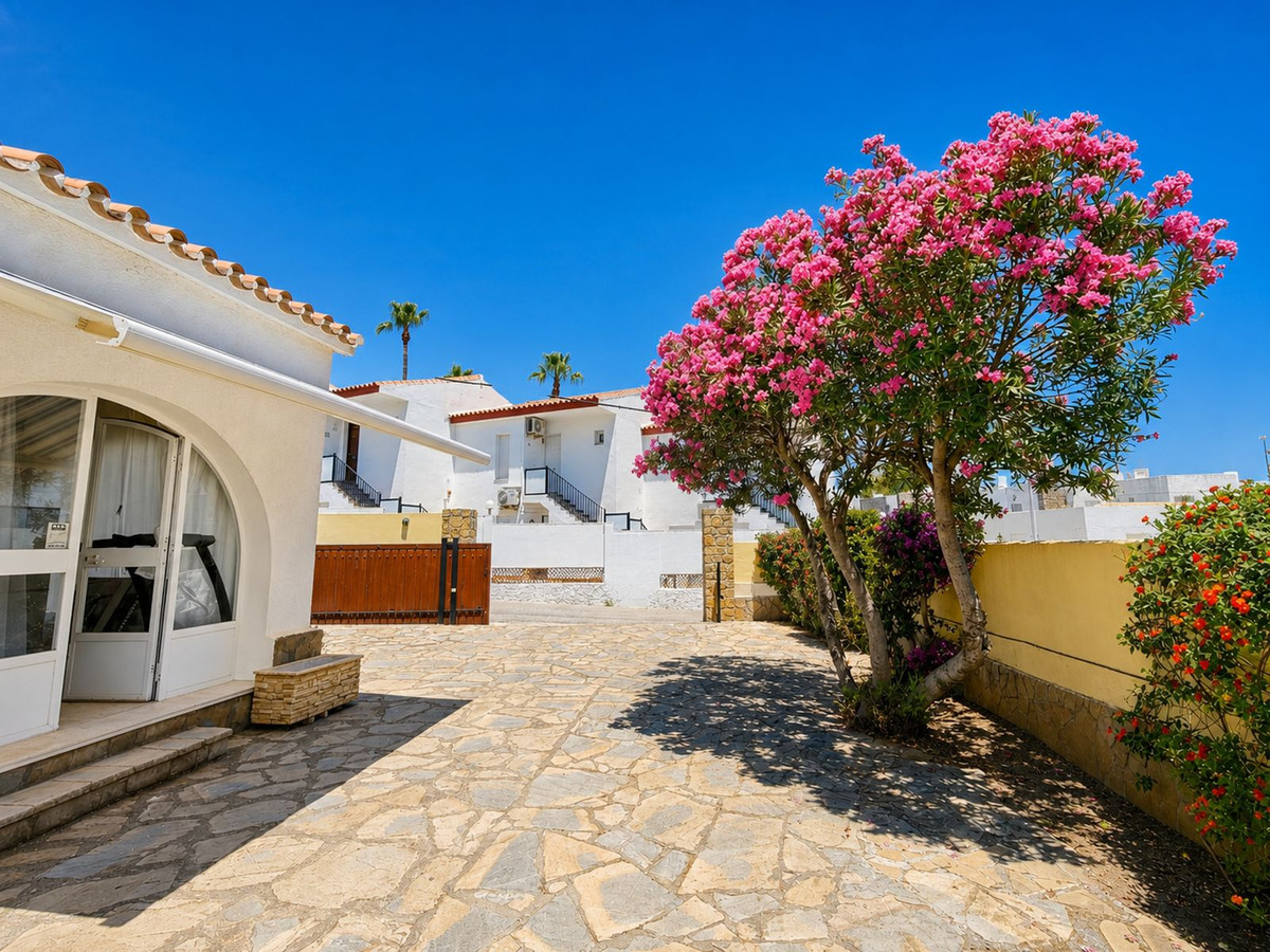 Huis te koop in La Duquesa | 3 slaapkamers H5397721
