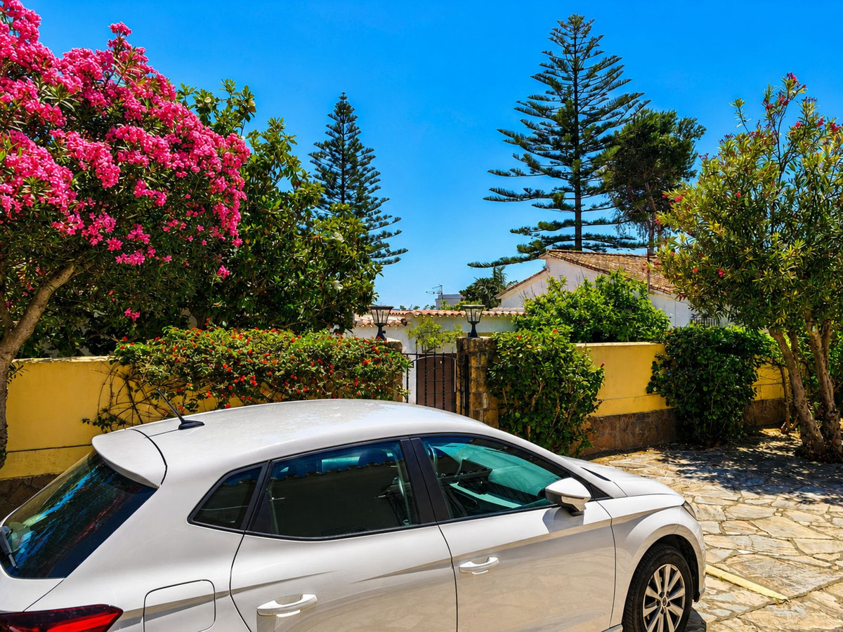 Huis te koop in La Duquesa | 3 slaapkamers H5397721