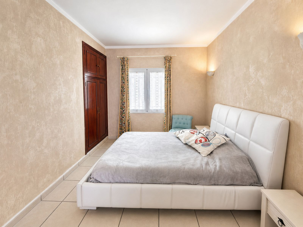 Huis te koop in La Duquesa | 3 slaapkamers H5397721