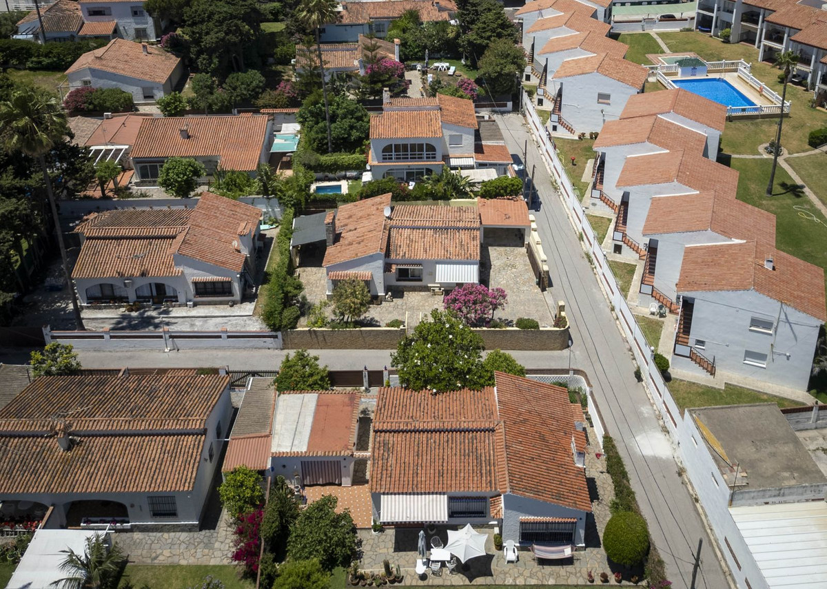 Huis te koop in La Duquesa | 3 slaapkamers H5397721
