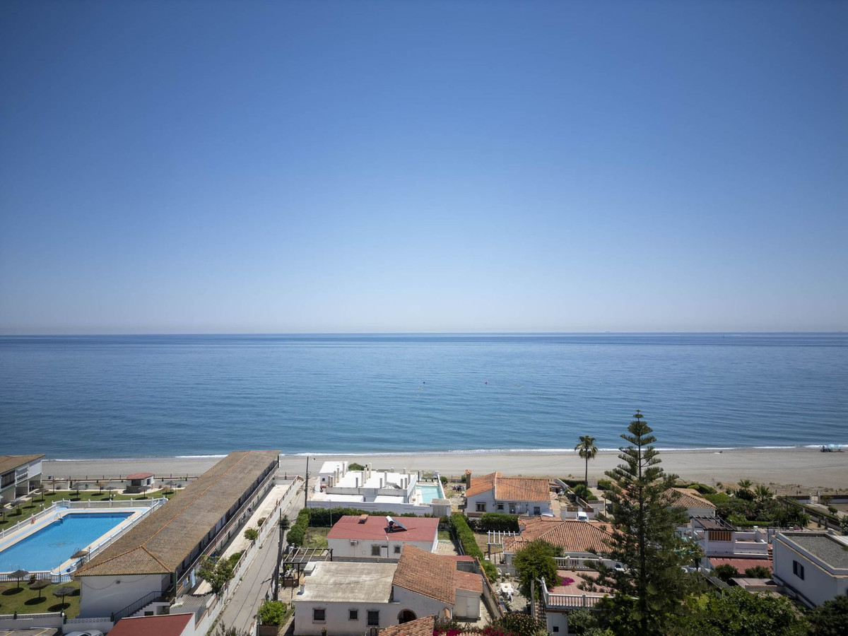 Huis te koop in La Duquesa | 3 slaapkamers H5397721