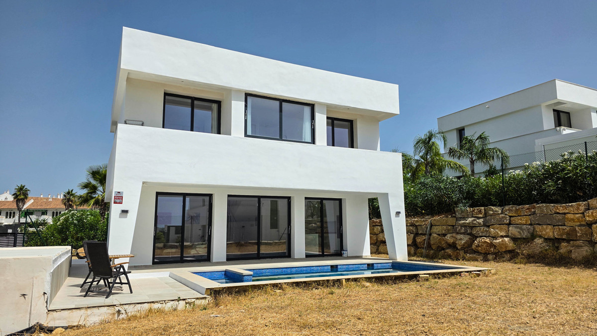 Huis te koop in La Duquesa | 3 slaapkamers H5441482