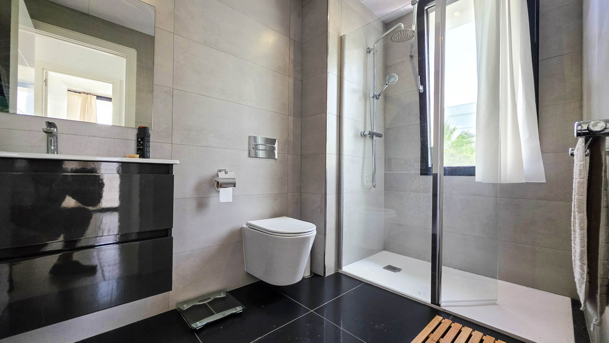 Huis te koop in La Duquesa | 3 slaapkamers H5441482