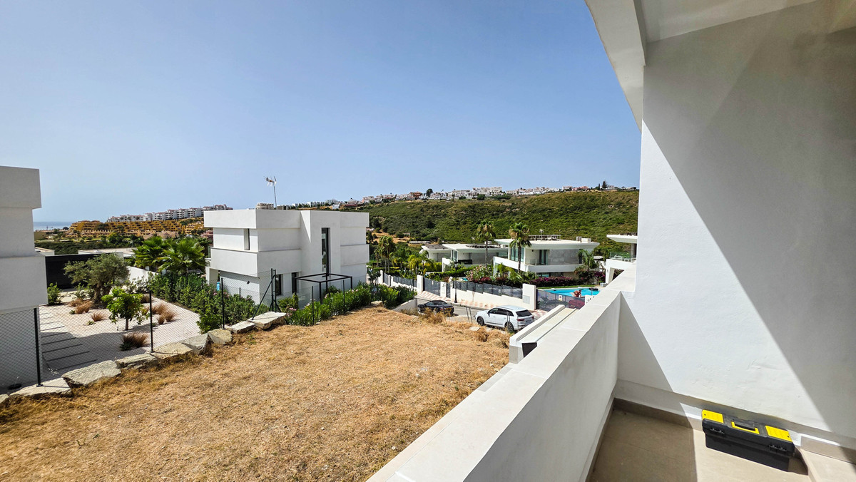 Huis te koop in La Duquesa | 3 slaapkamers H5441482