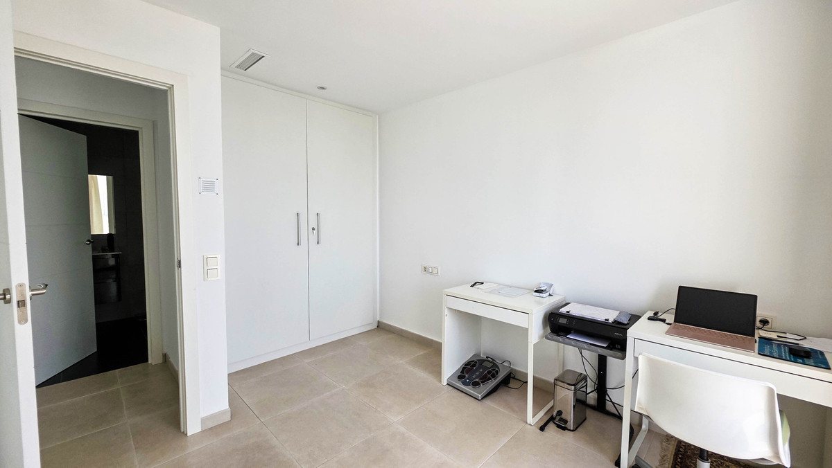 Huis te koop in La Duquesa | 3 slaapkamers H5441482