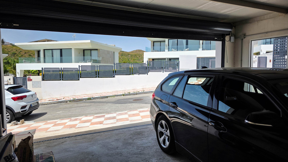 Huis te koop in La Duquesa | 3 slaapkamers H5441482