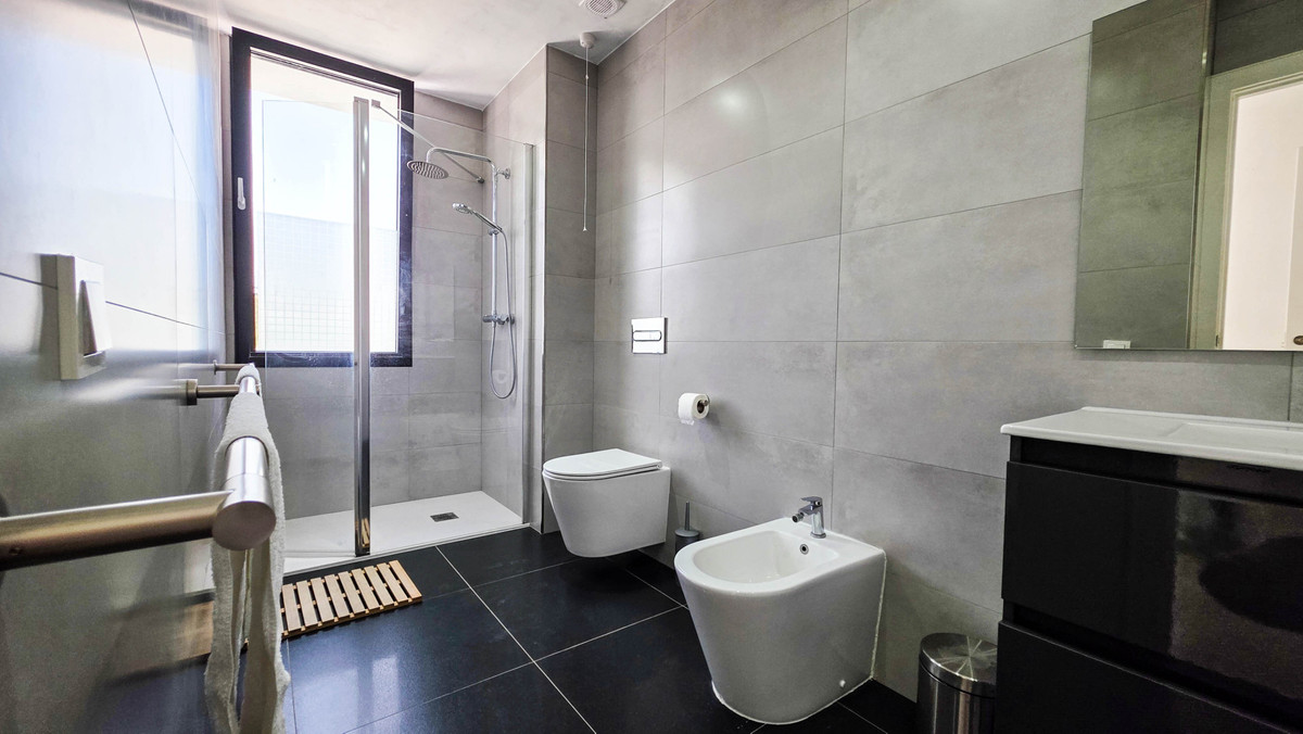 Huis te koop in La Duquesa | 3 slaapkamers H5441482