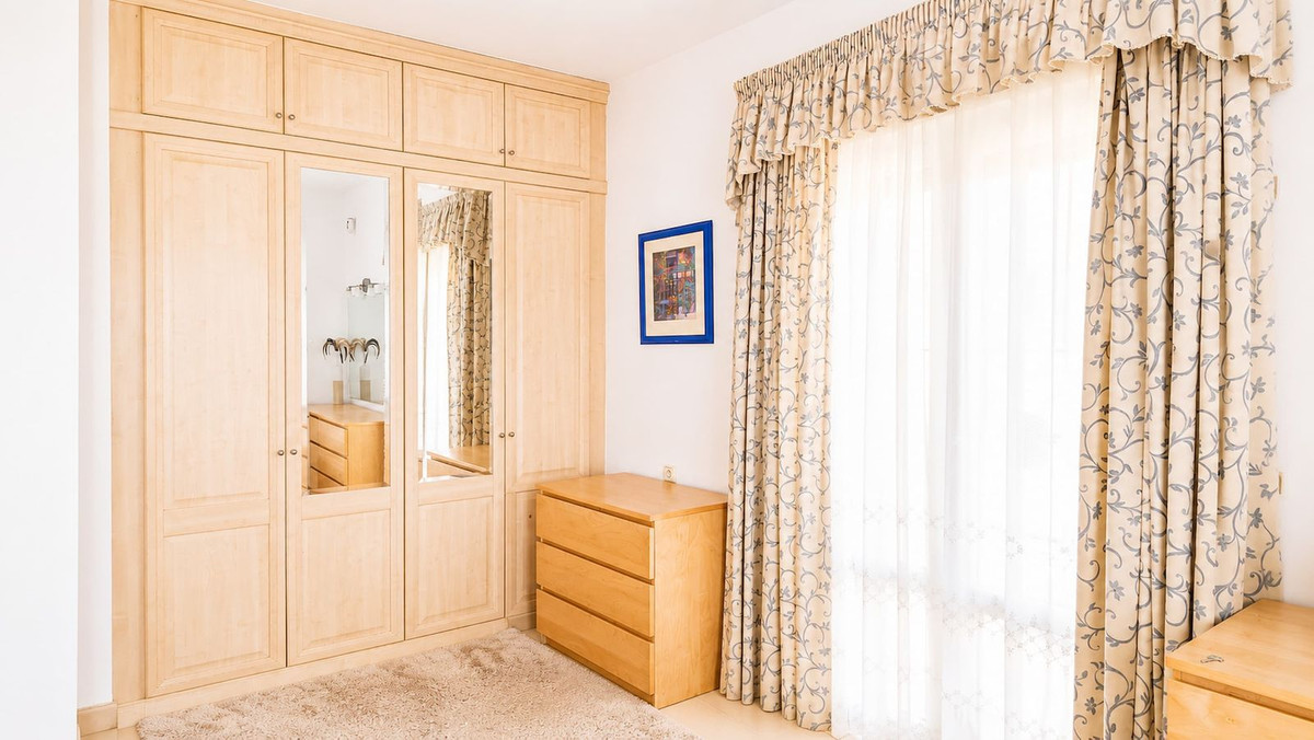 Huis te koop in La Duquesa | 5 slaapkamers H5442166