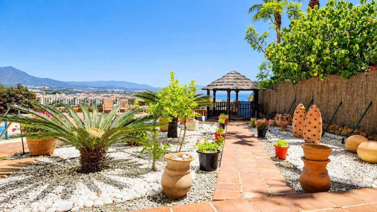 Huis te koop in La Duquesa | 5 slaapkamers H5442166