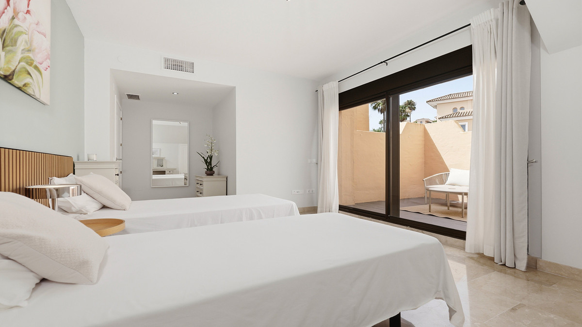 Property main view 33