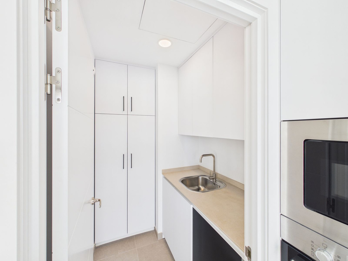 Huis te koop in La Duquesa | 4 slaapkamers H5447308