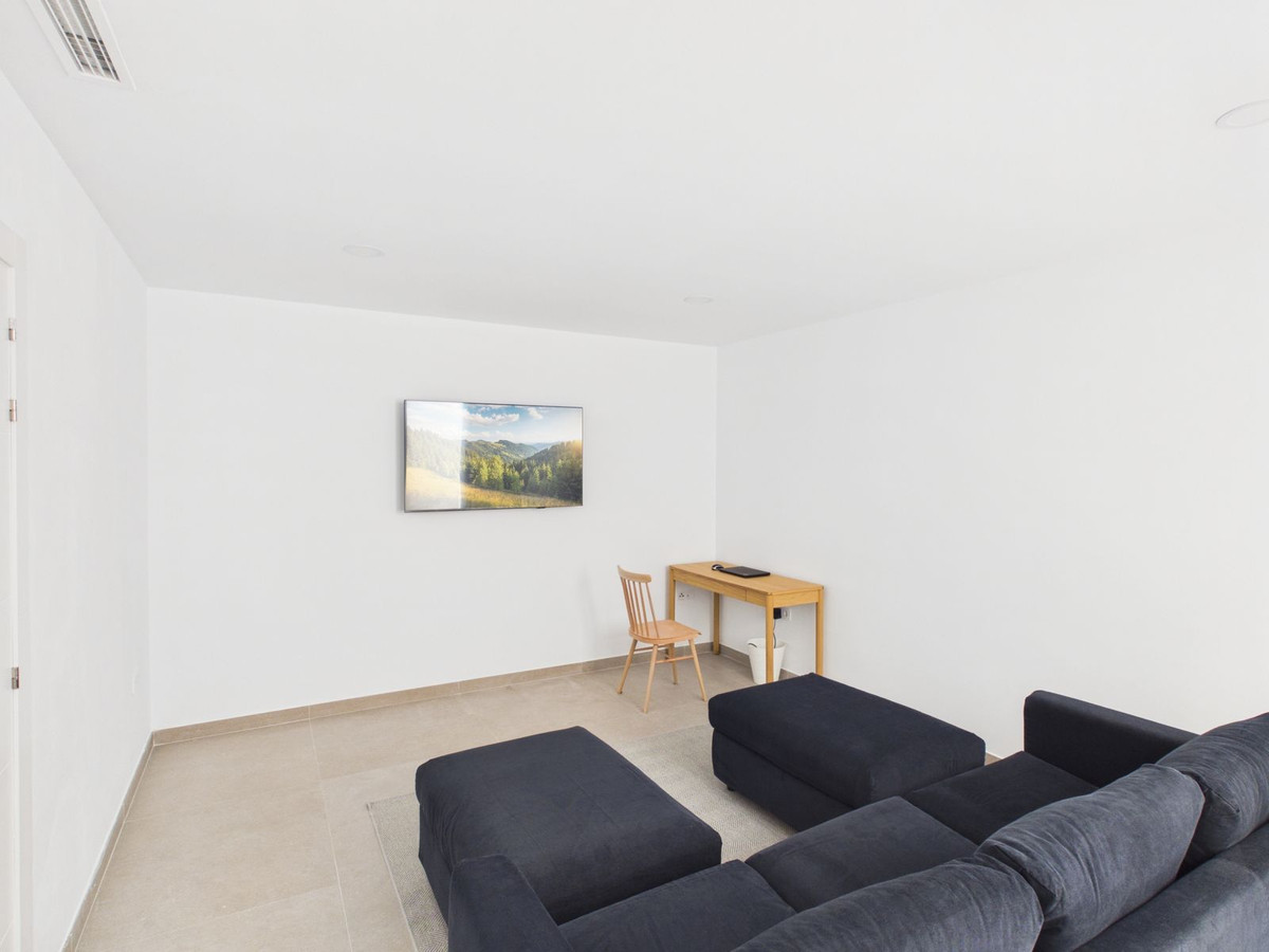 Huis te koop in La Duquesa | 4 slaapkamers H5447308