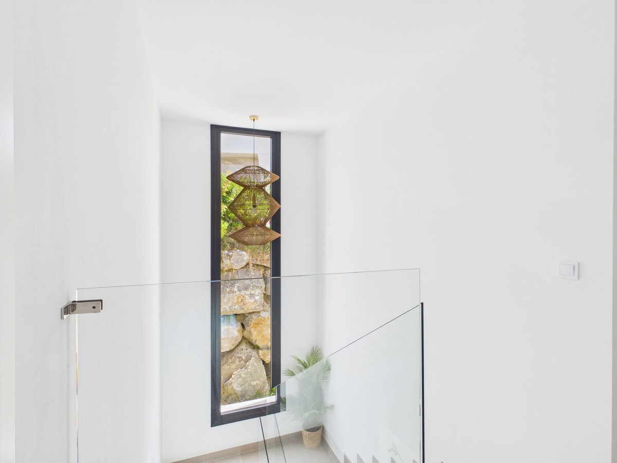 Huis te koop in La Duquesa | 4 slaapkamers H5447308