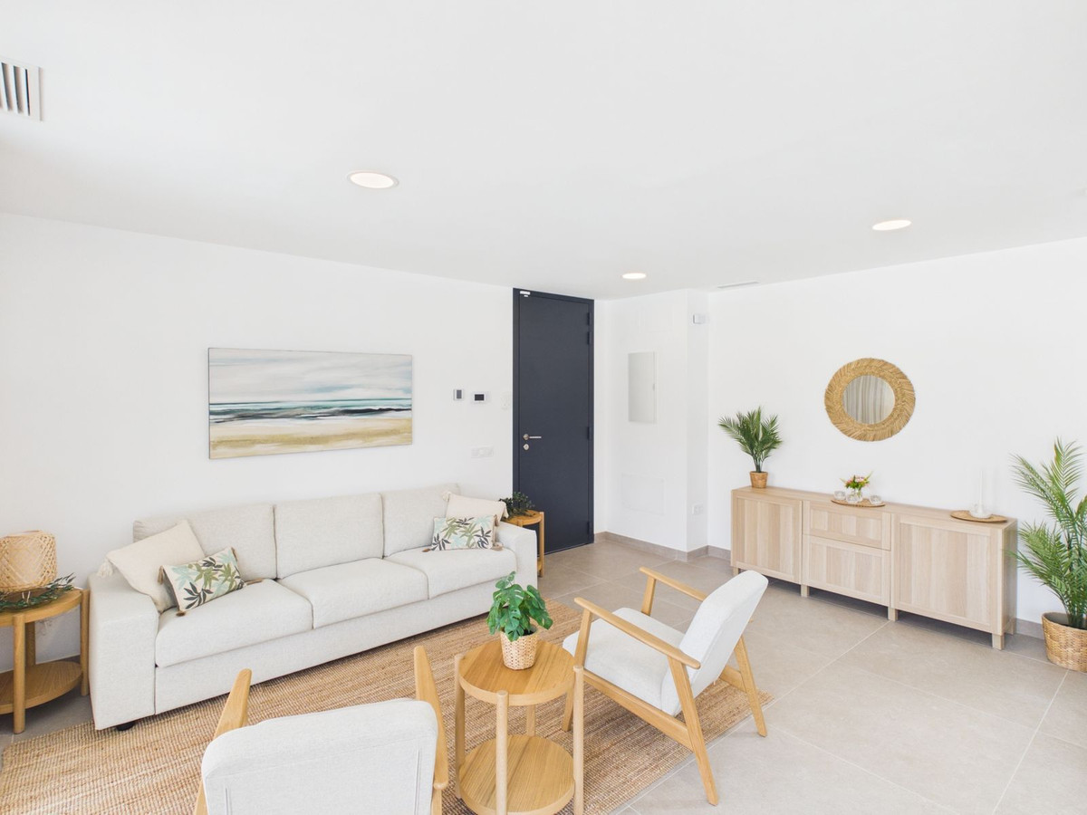 Huis te koop in La Duquesa | 4 slaapkamers H5447308
