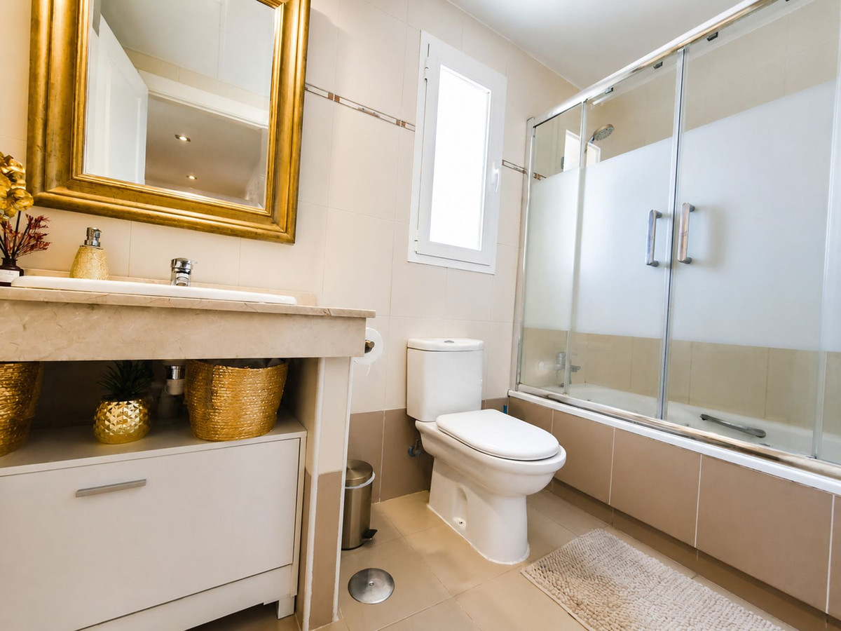 Huis te koop in La Duquesa | 2 slaapkamers H5463763