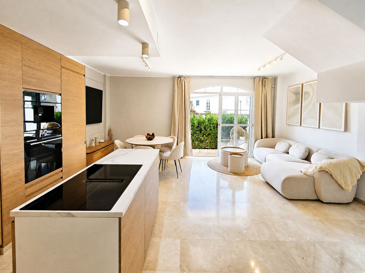 Huis te koop in La Duquesa | 3 slaapkamers H5467717