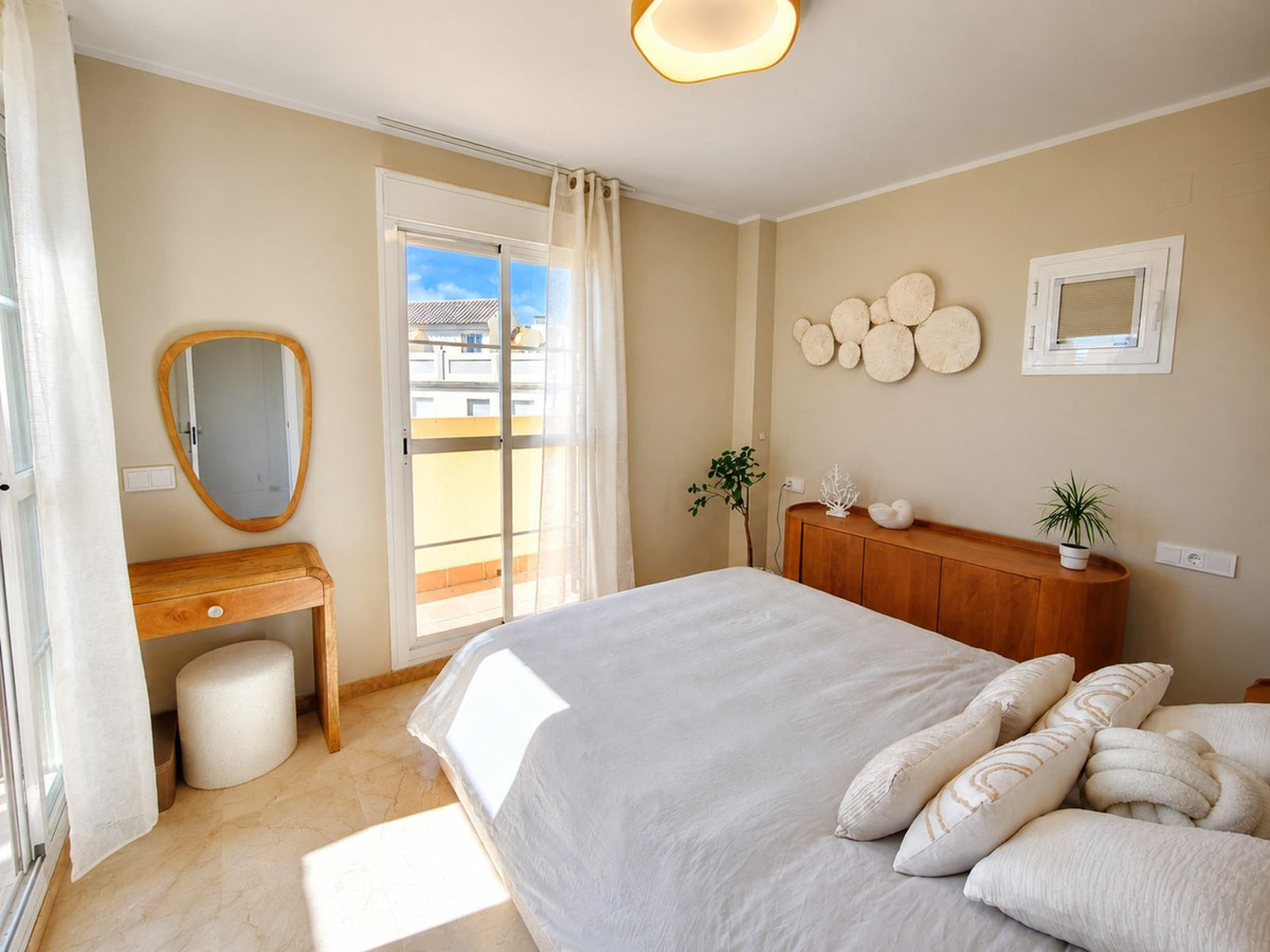 Huis te koop in La Duquesa | 3 slaapkamers H5467717