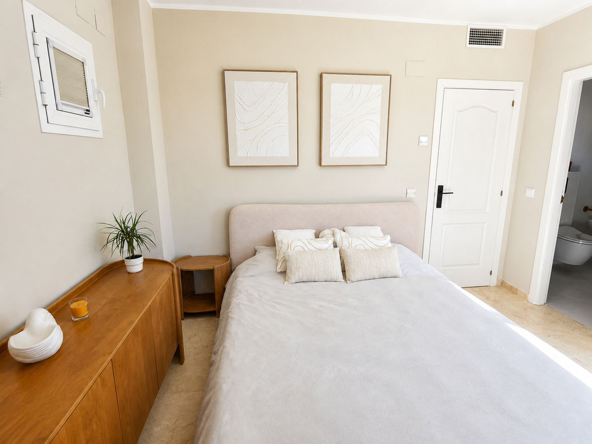 Huis te koop in La Duquesa | 3 slaapkamers H5467717