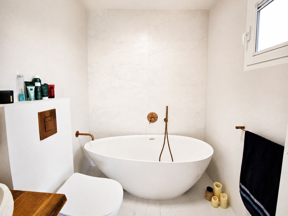 Huis te koop in La Duquesa | 3 slaapkamers H5467717
