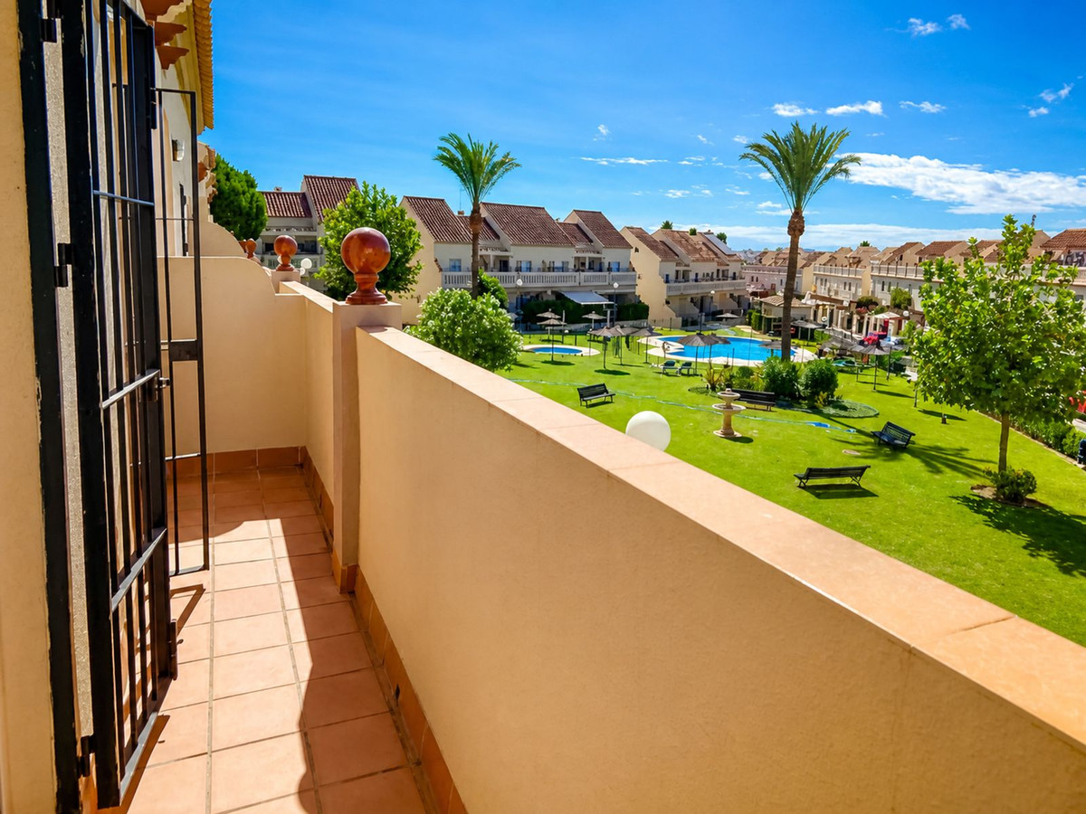 Huis te koop in La Duquesa | 3 slaapkamers H5467717