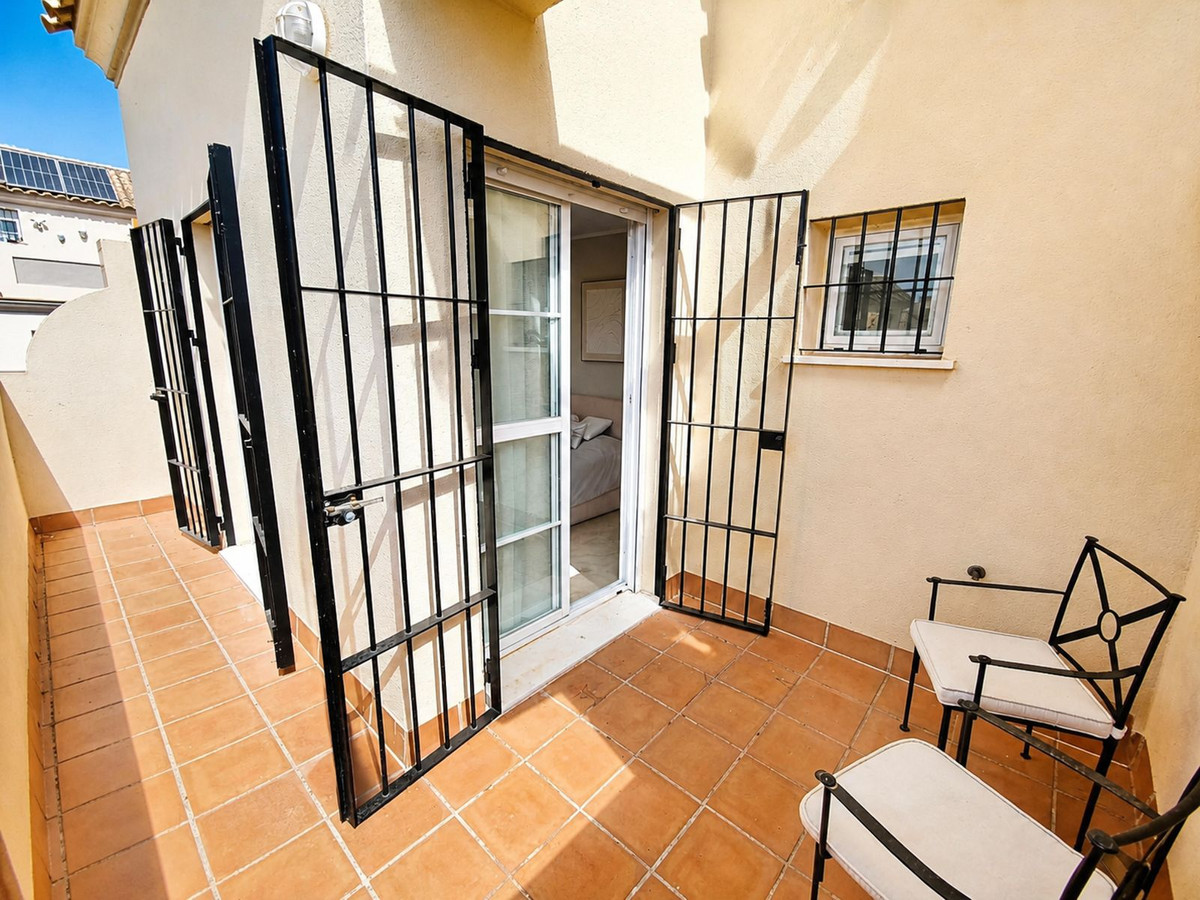 Huis te koop in La Duquesa | 3 slaapkamers H5467717