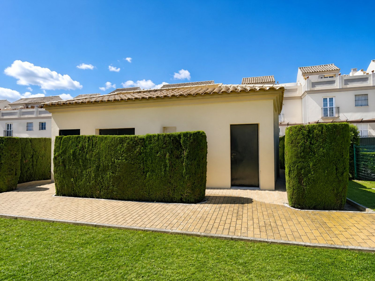 Huis te koop in La Duquesa | 3 slaapkamers H5467717