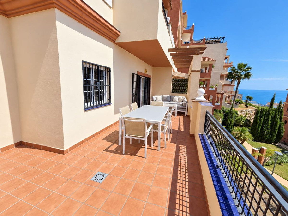 Huis te koop in La Duquesa | 3 slaapkamers H5488255