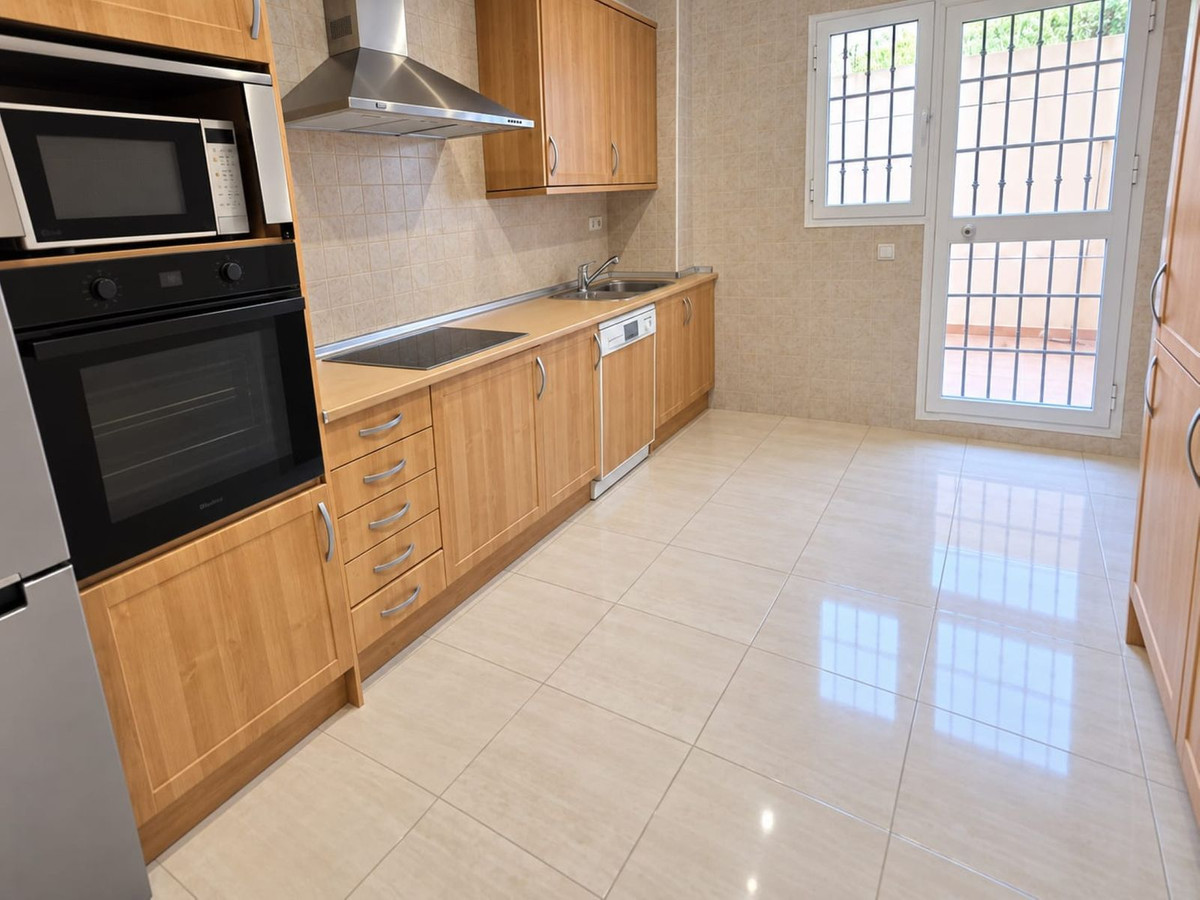 Huis te koop in La Duquesa | 3 slaapkamers H5488255