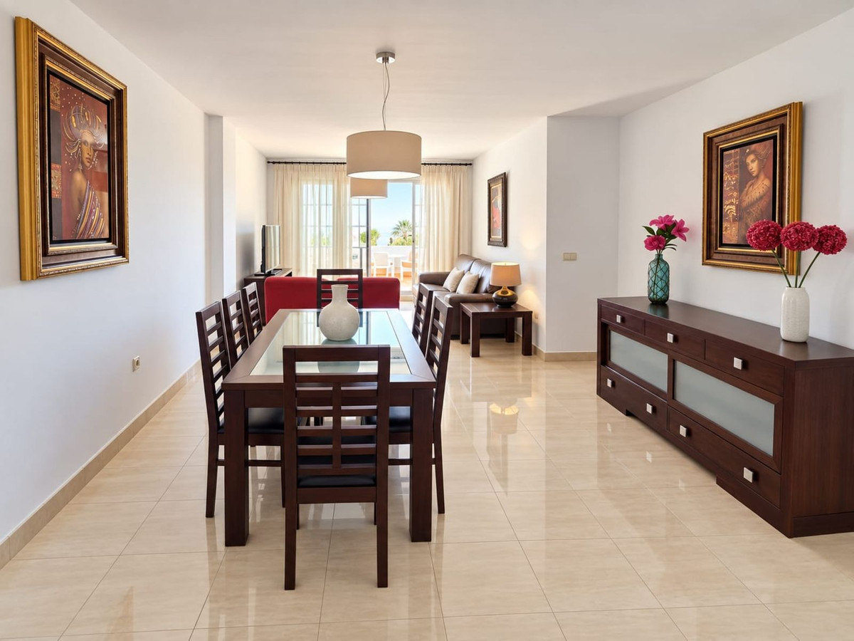 Huis te koop in La Duquesa | 3 slaapkamers H5488255