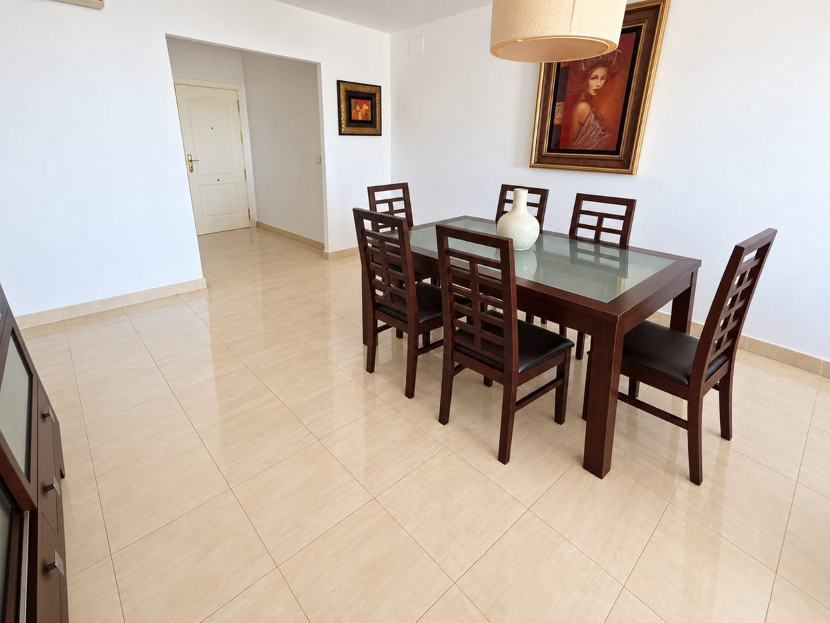 Huis te koop in La Duquesa | 3 slaapkamers H5488255