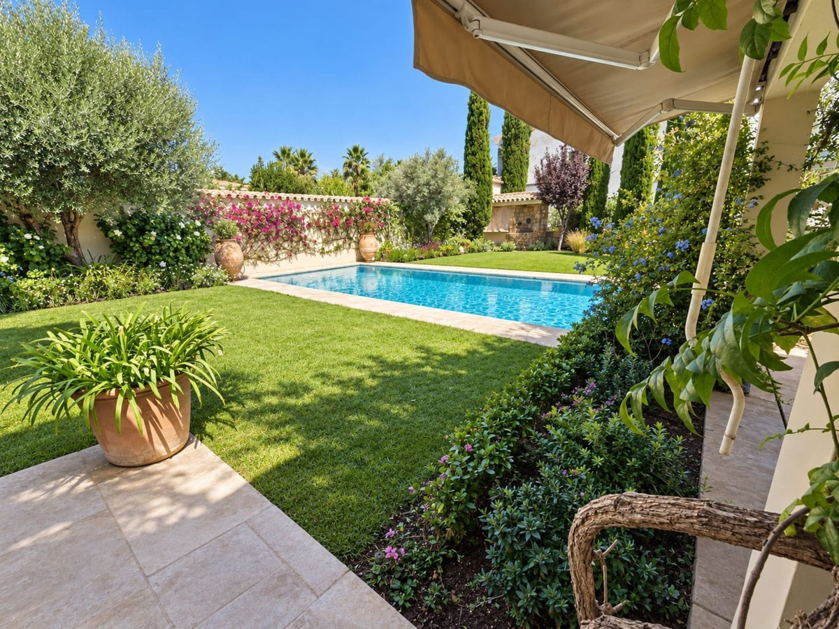 Huis te koop in La Duquesa | 3 slaapkamers H5488270