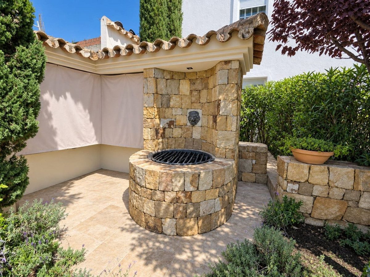 Huis te koop in La Duquesa | 3 slaapkamers H5488270