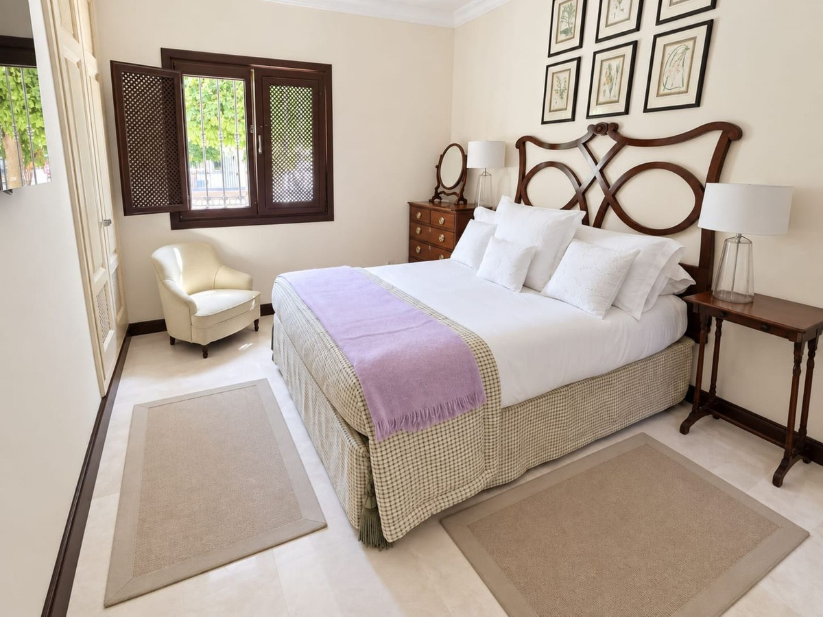 Huis te koop in La Duquesa | 3 slaapkamers H5488270