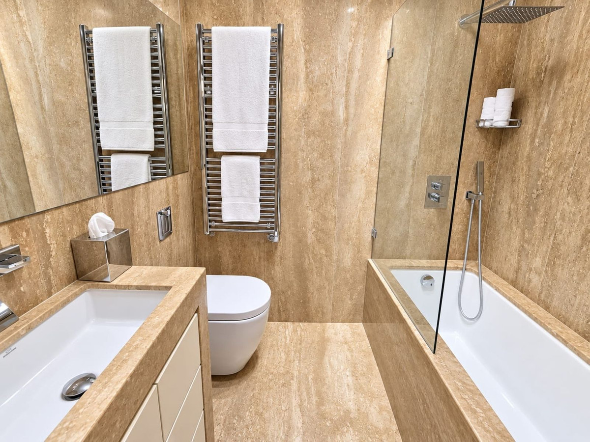 Huis te koop in La Duquesa | 3 slaapkamers H5488270