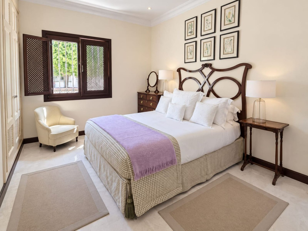 Huis te koop in La Duquesa | 3 slaapkamers H5488270