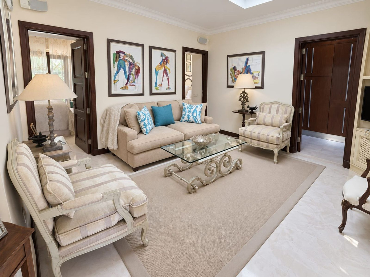 Huis te koop in La Duquesa | 3 slaapkamers H5488270