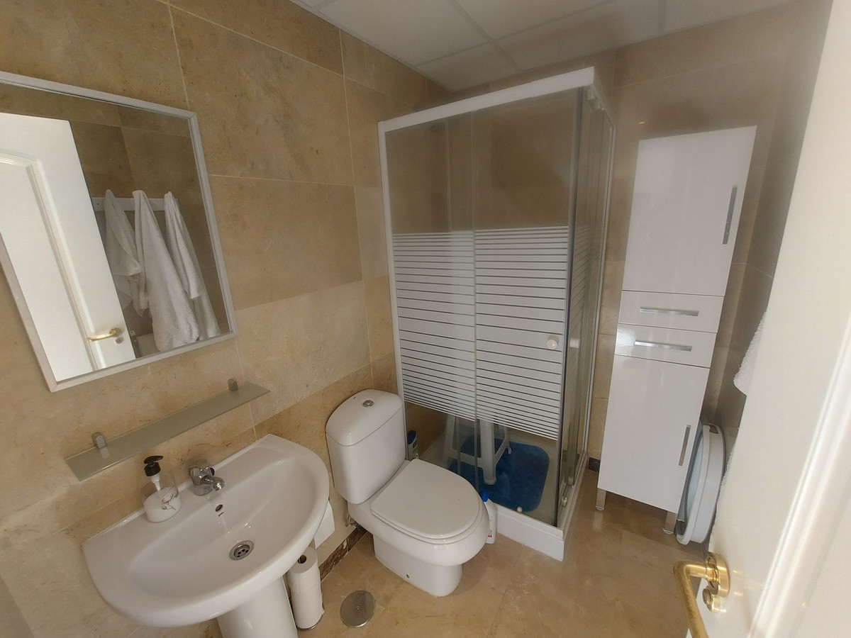 Huis te koop in La Duquesa | 2 slaapkamers H5489137