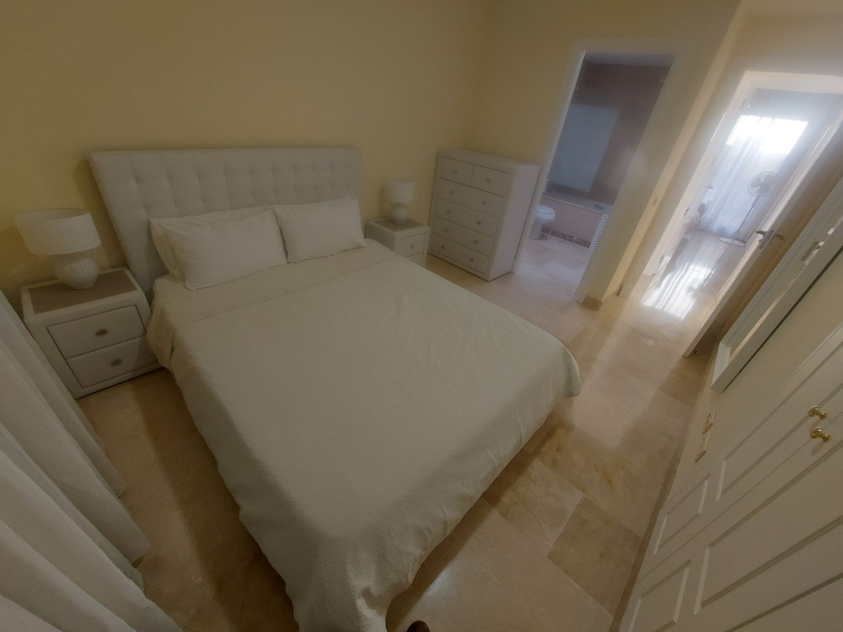 Huis te koop in La Duquesa | 2 slaapkamers H5489137
