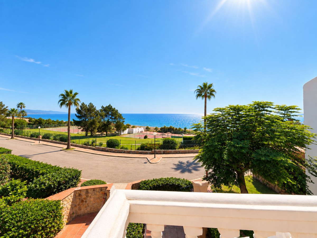 Huis te koop in La Duquesa | 2 slaapkamers H5489320