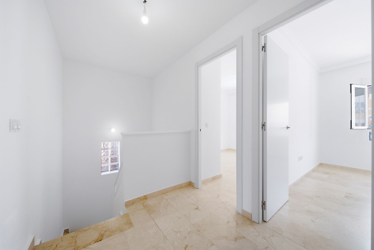 Huis te koop in La Duquesa | 3 slaapkamers H5495905