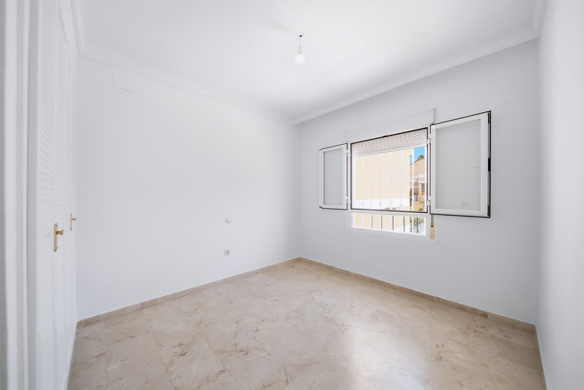 Huis te koop in La Duquesa | 3 slaapkamers H5495905