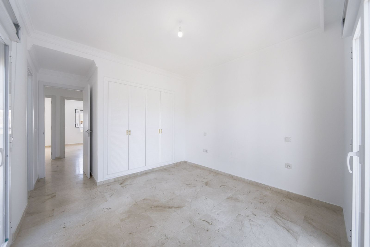 Huis te koop in La Duquesa | 3 slaapkamers H5495905