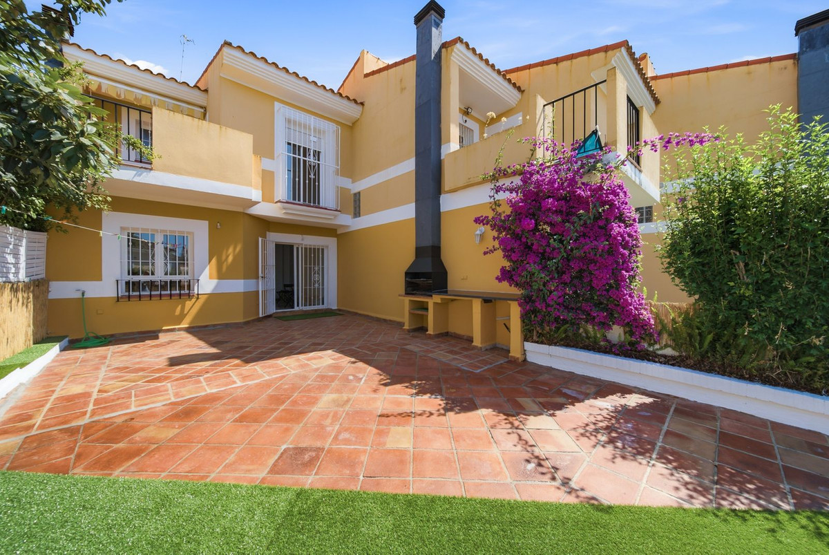 Huis te koop in La Duquesa | 3 slaapkamers H5495905
