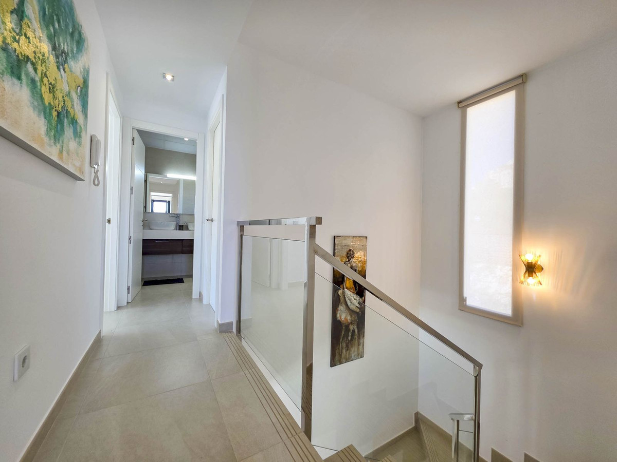 Huis te koop in La Duquesa | 3 slaapkamers H5496577
