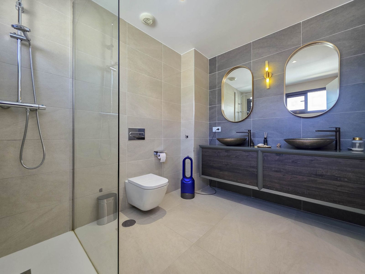 Huis te koop in La Duquesa | 3 slaapkamers H5496577