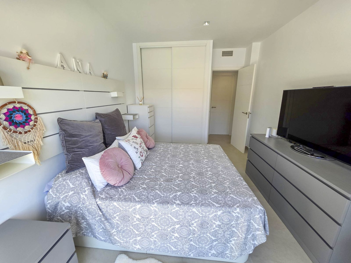 Huis te koop in La Duquesa | 3 slaapkamers H5496577