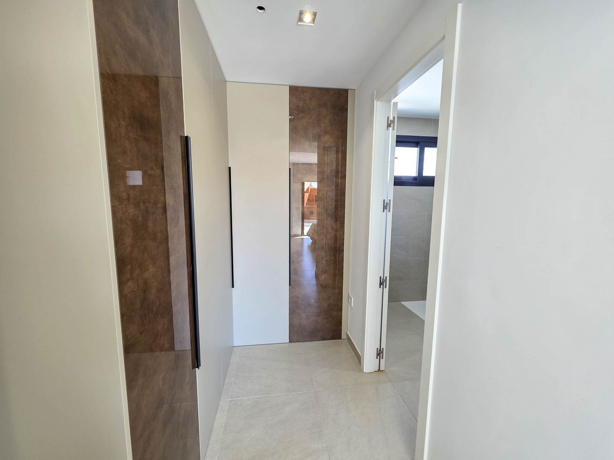 Huis te koop in La Duquesa | 3 slaapkamers H5496577