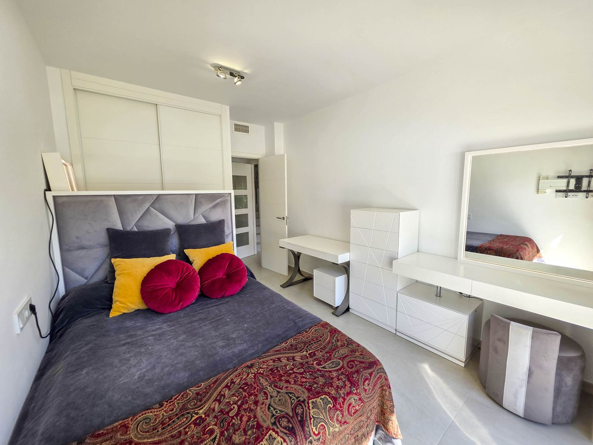 Huis te koop in La Duquesa | 3 slaapkamers H5496577
