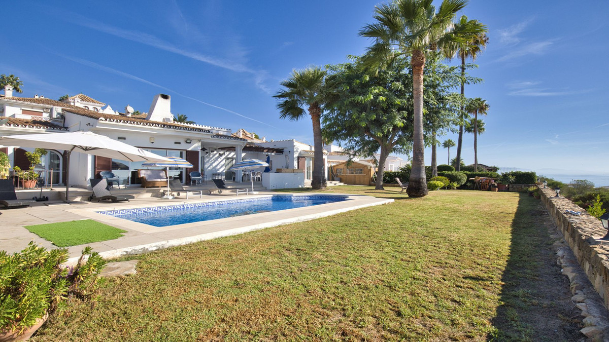 Huis te koop in La Duquesa | 4 slaapkamers H5511793